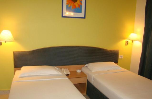 Hotel Oriental Inn Chennai Ngoại thất bức ảnh