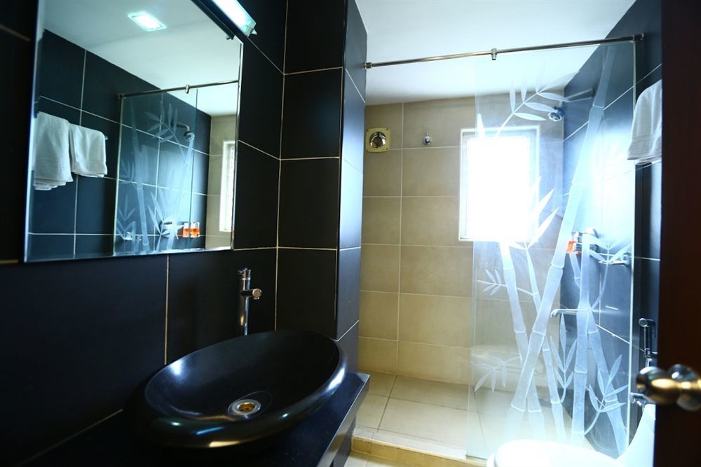 Hotel Oriental Inn Chennai Ngoại thất bức ảnh